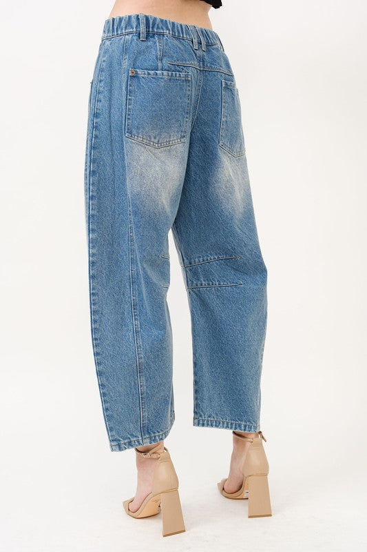 Curve cut barrel jeans